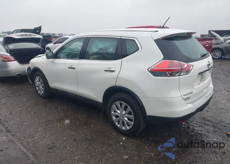 2015 Nissan Rogue S z USA, uszkodzony, nr VIN 5N1AT2MT9FC860557
